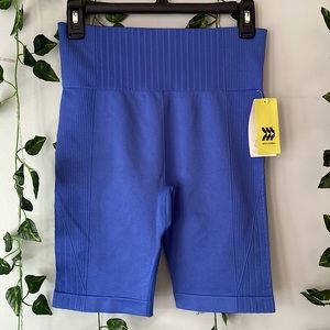 All In Motion Women’s Cobalt Blue 8’’ Seamless Ribbed Bike Shorts Size Medium